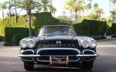 Chevrolet-Corvette-1962-1