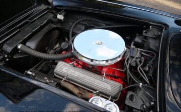 Chevrolet-Corvette-1962-26