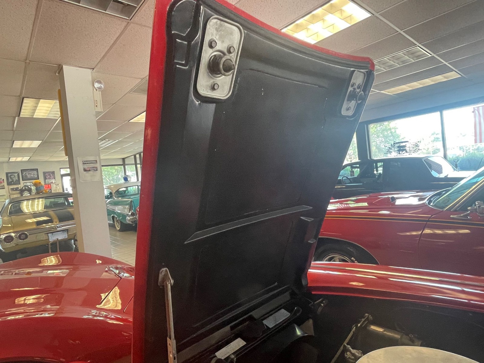 Chevrolet-Corvette-1962-327-300-4-Speed-13