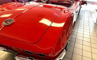 Chevrolet-Corvette-1962-327-300-4-Speed-19