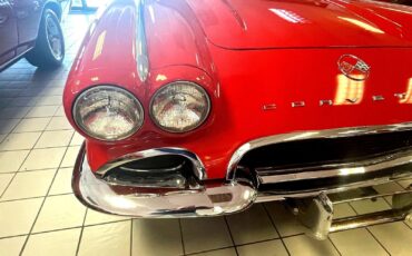 Chevrolet-Corvette-1962-327-300-4-Speed-3