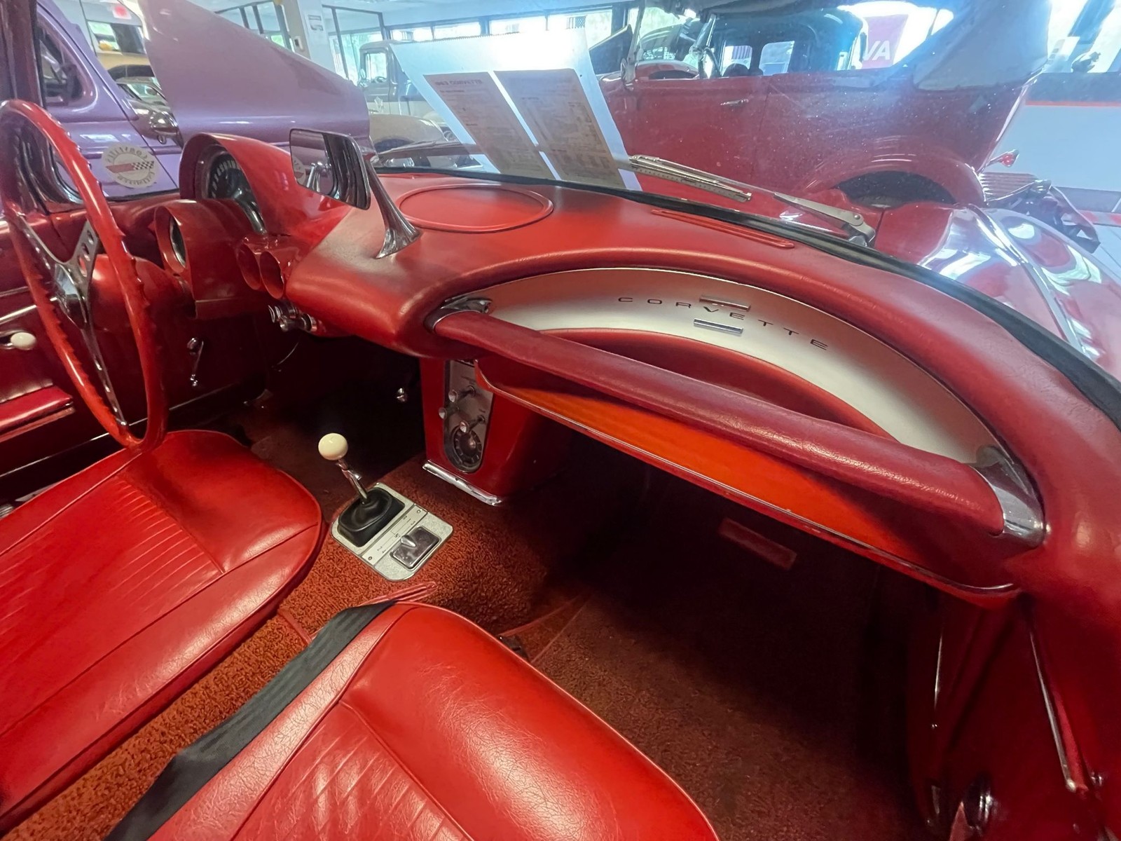 Chevrolet-Corvette-1962-327-300-4-Speed-30