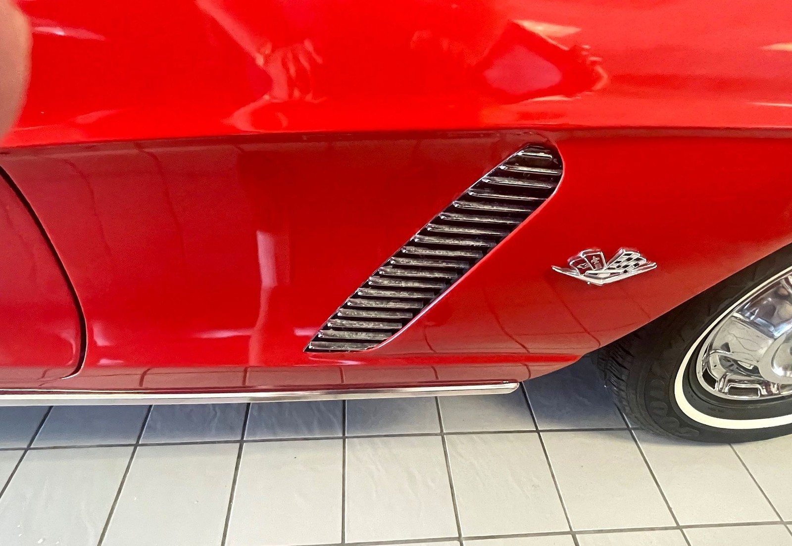 Chevrolet-Corvette-1962-327-300-4-Speed-9