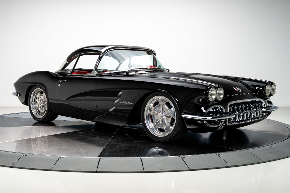 Chevrolet-Corvette-1962-Convertible-11