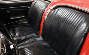 Chevrolet-Corvette-1962-Convertible-13