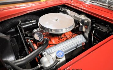 Chevrolet-Corvette-1962-Convertible-2