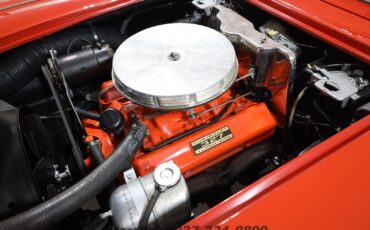 Chevrolet-Corvette-1962-Convertible-2