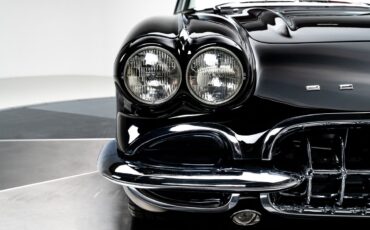 Chevrolet-Corvette-1962-Convertible-20