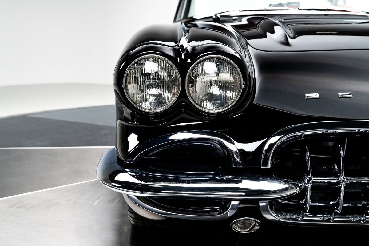 Chevrolet-Corvette-1962-Convertible-20