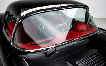 Chevrolet-Corvette-1962-Convertible-22