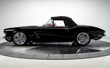 Chevrolet-Corvette-1962-Convertible-28