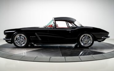 Chevrolet-Corvette-1962-Convertible-29
