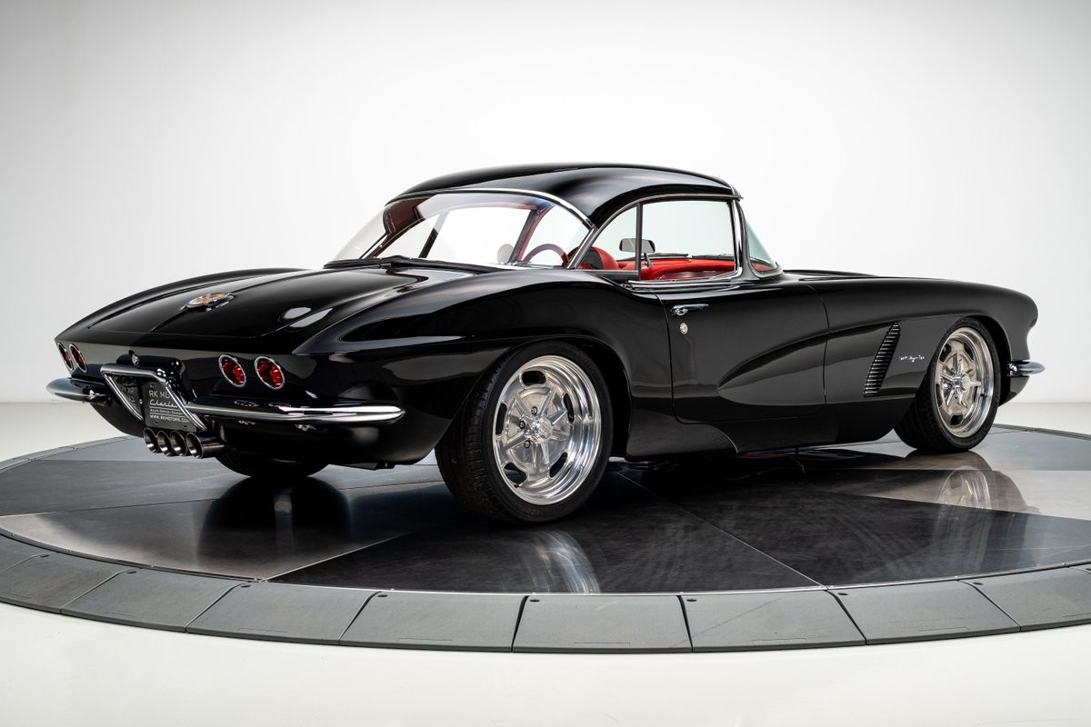 Chevrolet-Corvette-1962-Convertible-30