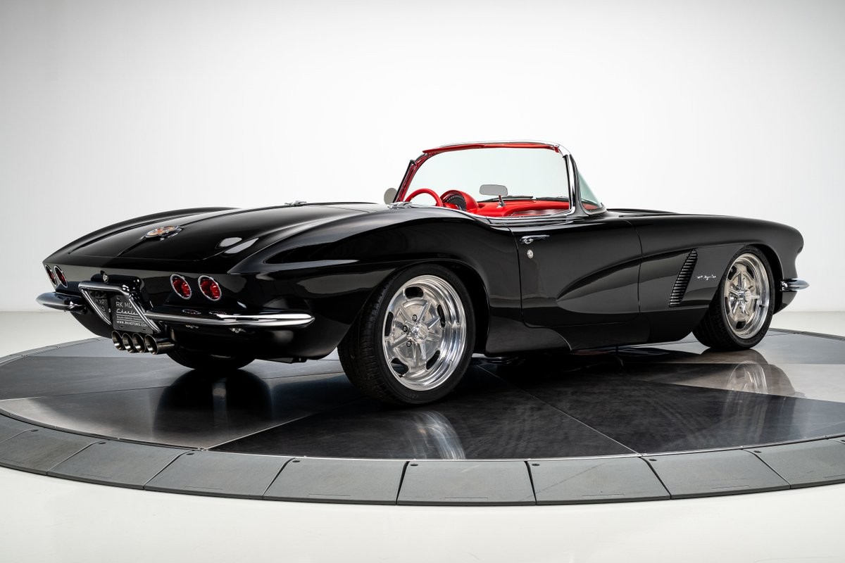Chevrolet-Corvette-1962-Convertible-32