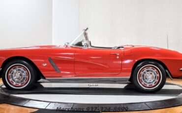 Chevrolet-Corvette-1962-Convertible-5