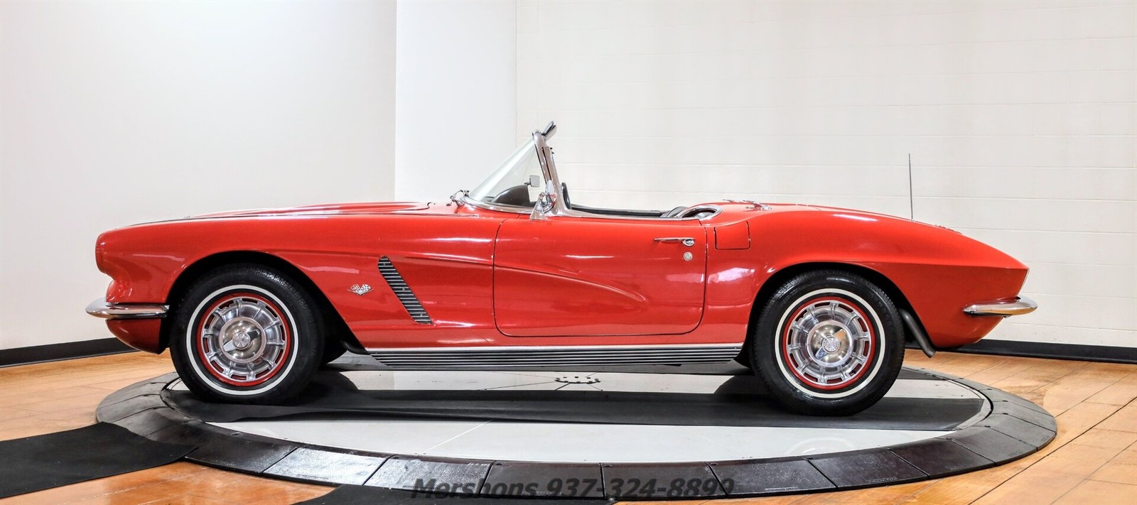 Chevrolet-Corvette-1962-Convertible-5