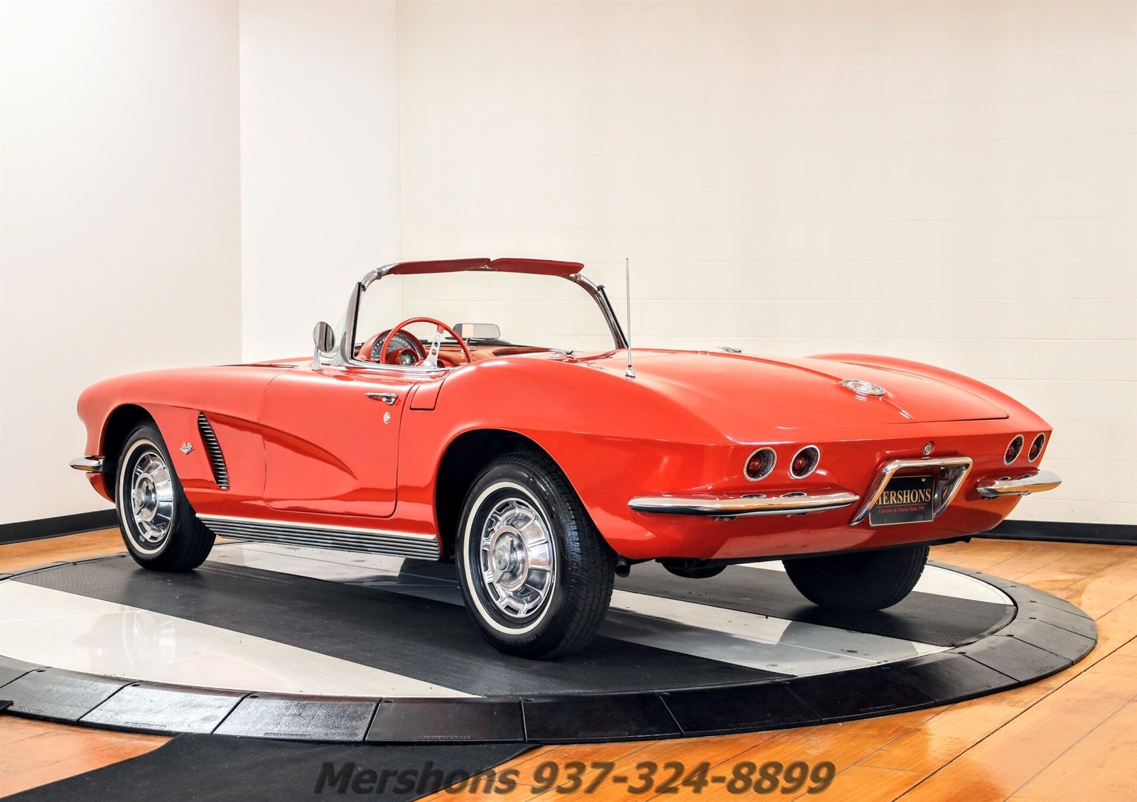 Chevrolet-Corvette-1962-Convertible-5