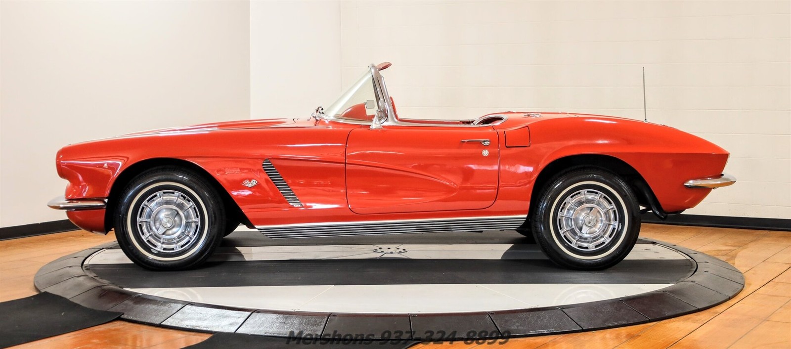Chevrolet-Corvette-1962-Convertible-6