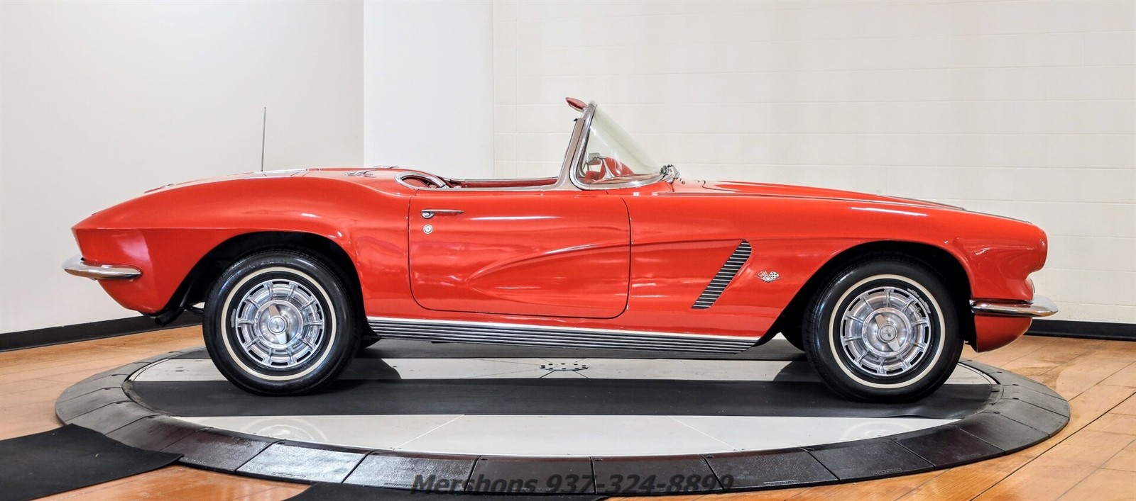 Chevrolet-Corvette-1962-Convertible-7