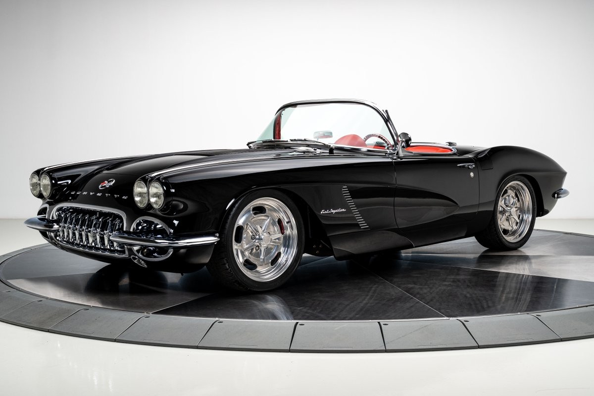 Chevrolet-Corvette-1962-Convertible-8
