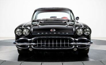 Chevrolet-Corvette-1962-Convertible-9