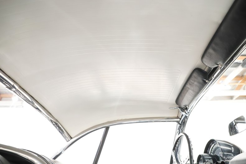 Chevrolet-Corvette-1962-Tuxedo-Black-Black-28