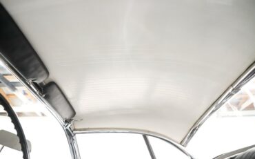 Chevrolet-Corvette-1962-Tuxedo-Black-Black-29