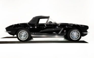Chevrolet-Corvette-1962-Tuxedo-Black-Black-36