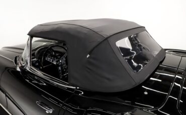 Chevrolet-Corvette-1962-Tuxedo-Black-Black-40