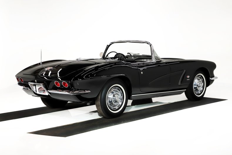 Chevrolet-Corvette-1962-Tuxedo-Black-Black-48