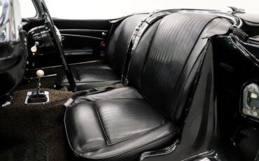 Chevrolet-Corvette-1962-Tuxedo-Black-Black-6