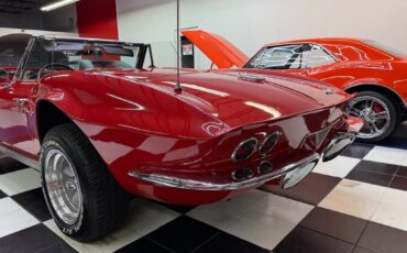 Chevrolet-Corvette-1963-18