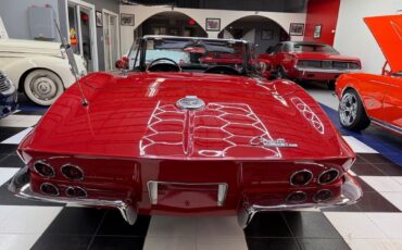 Chevrolet-Corvette-1963-21