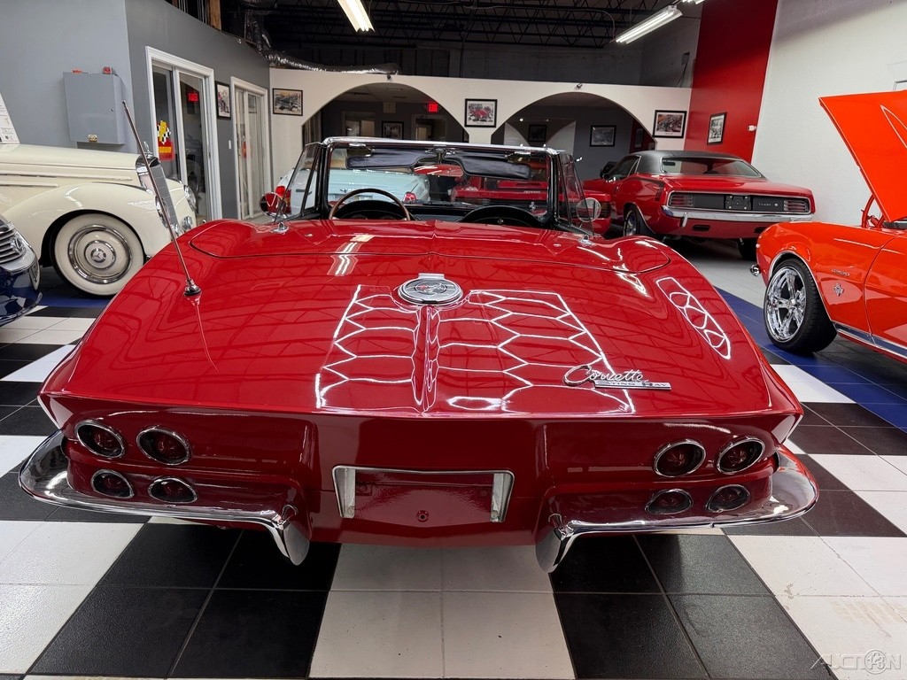 Chevrolet-Corvette-1963-21