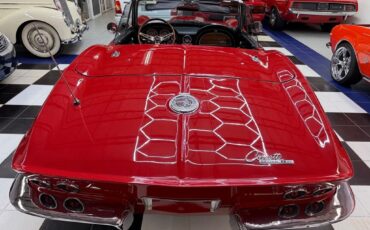 Chevrolet-Corvette-1963-22