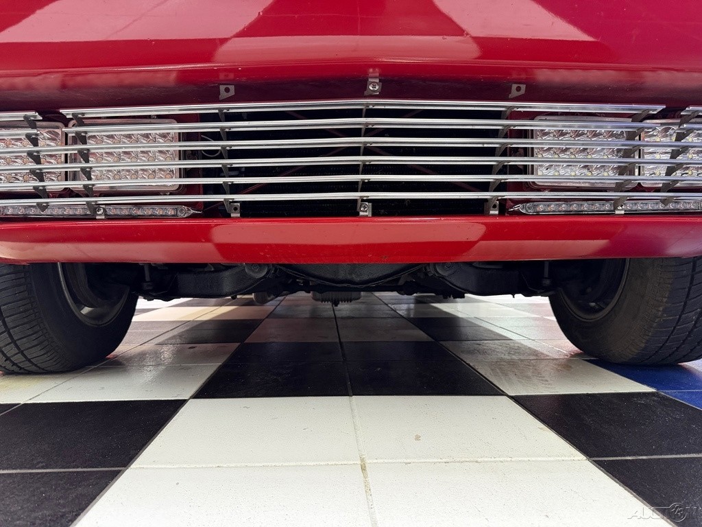 Chevrolet-Corvette-1963-3