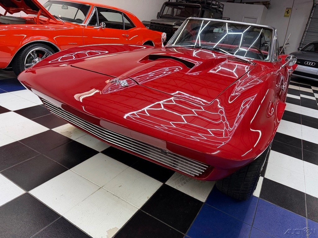 Chevrolet-Corvette-1963-6