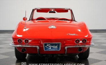 Chevrolet-Corvette-1963-Convertible-10