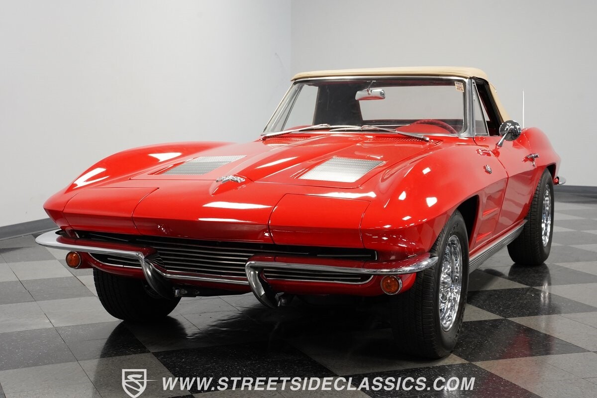 Chevrolet-Corvette-1963-Convertible-18