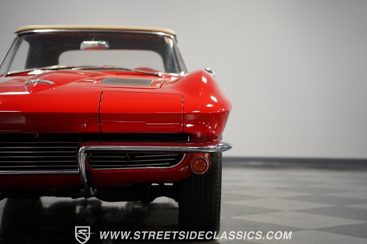 Chevrolet-Corvette-1963-Convertible-20