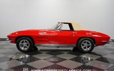 Chevrolet-Corvette-1963-Convertible-7