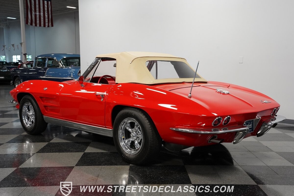 Chevrolet-Corvette-1963-Convertible-9