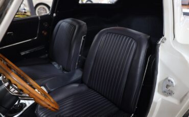 Chevrolet-Corvette-1963-Coupe-14