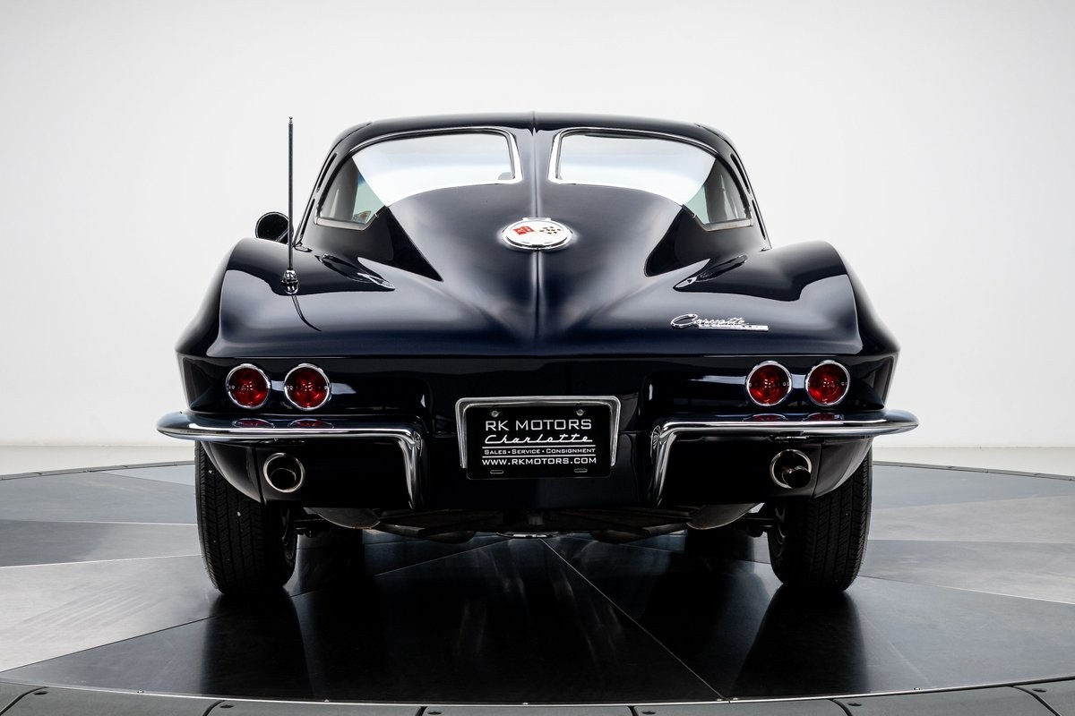 Chevrolet-Corvette-1963-Coupe-18