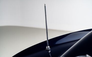 Chevrolet-Corvette-1963-Coupe-23