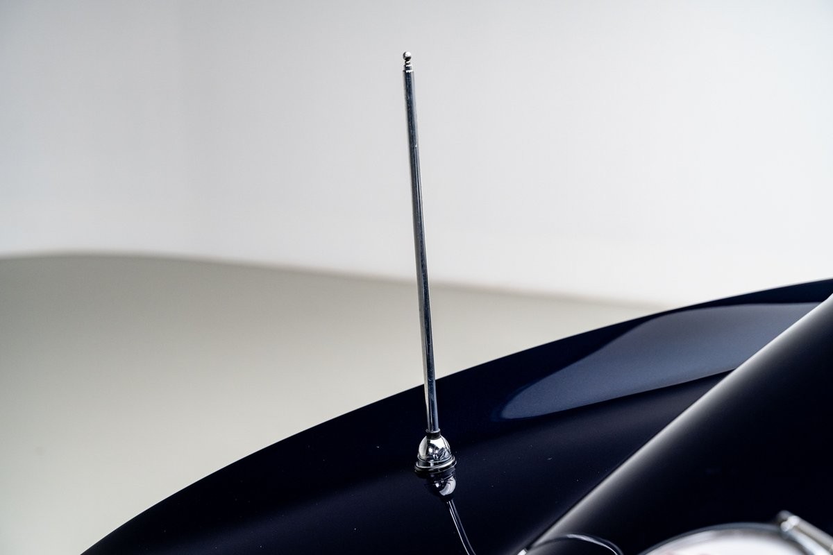 Chevrolet-Corvette-1963-Coupe-23