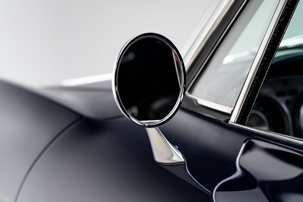 Chevrolet-Corvette-1963-Coupe-29