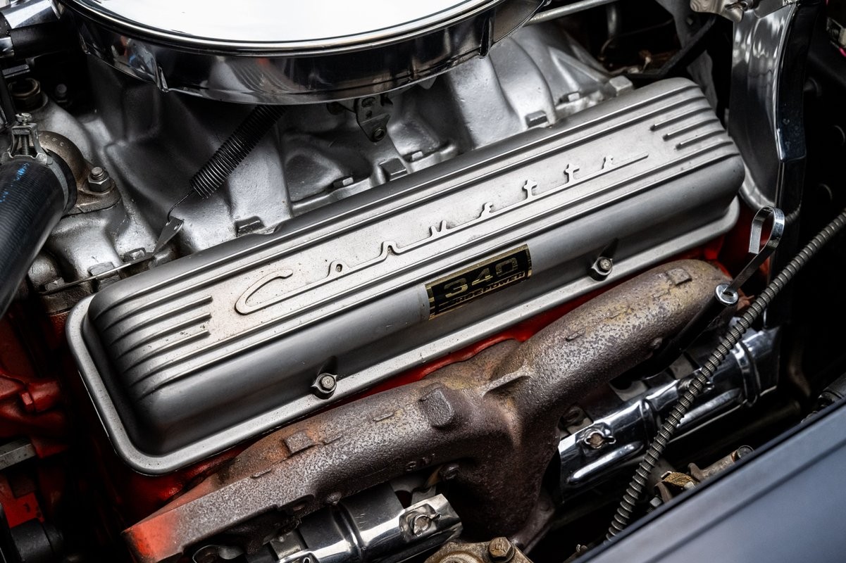 Chevrolet-Corvette-1963-Coupe-34