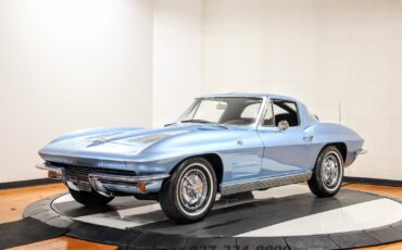 Chevrolet-Corvette-1963-Coupe