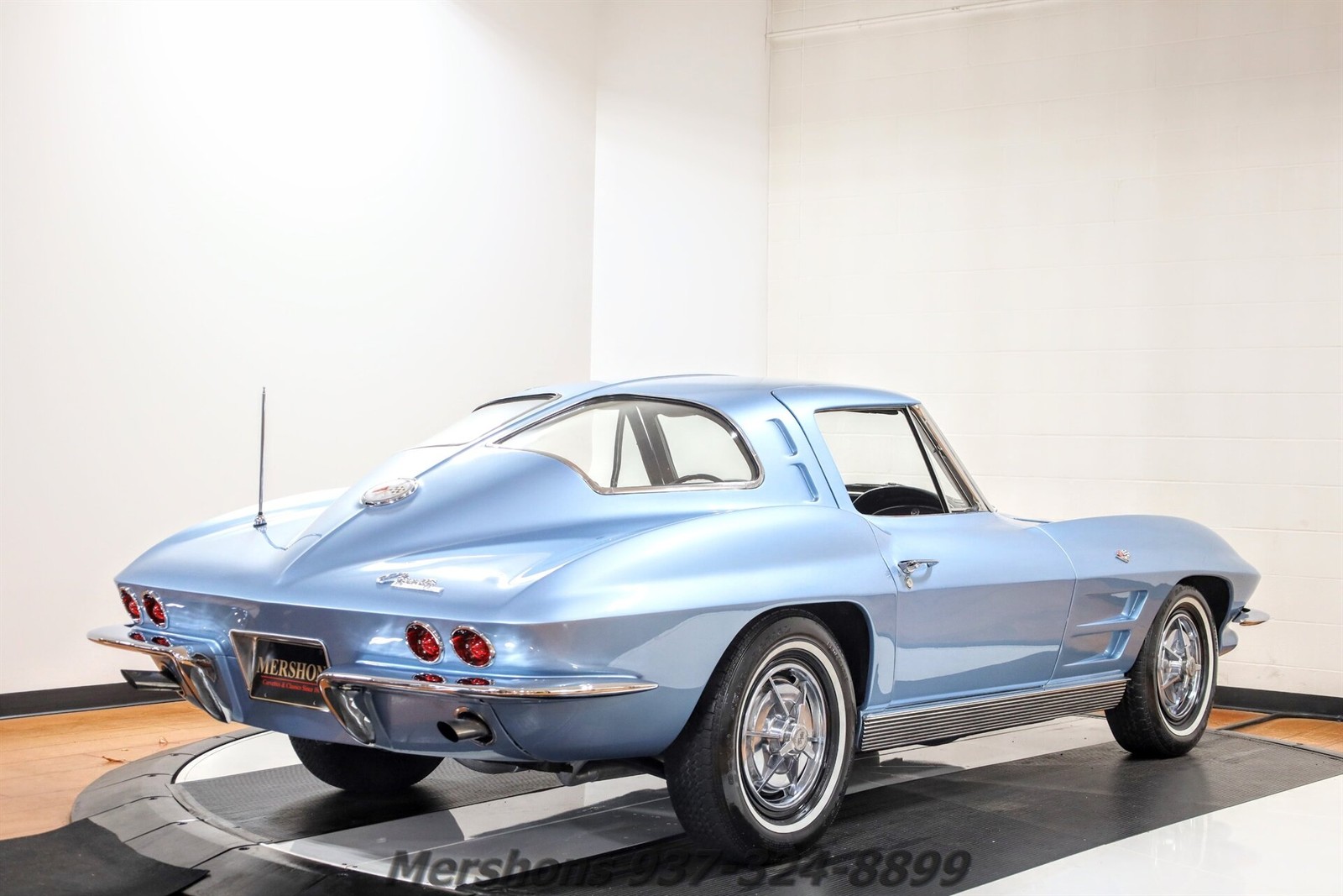 Chevrolet-Corvette-1963-Coupe-8